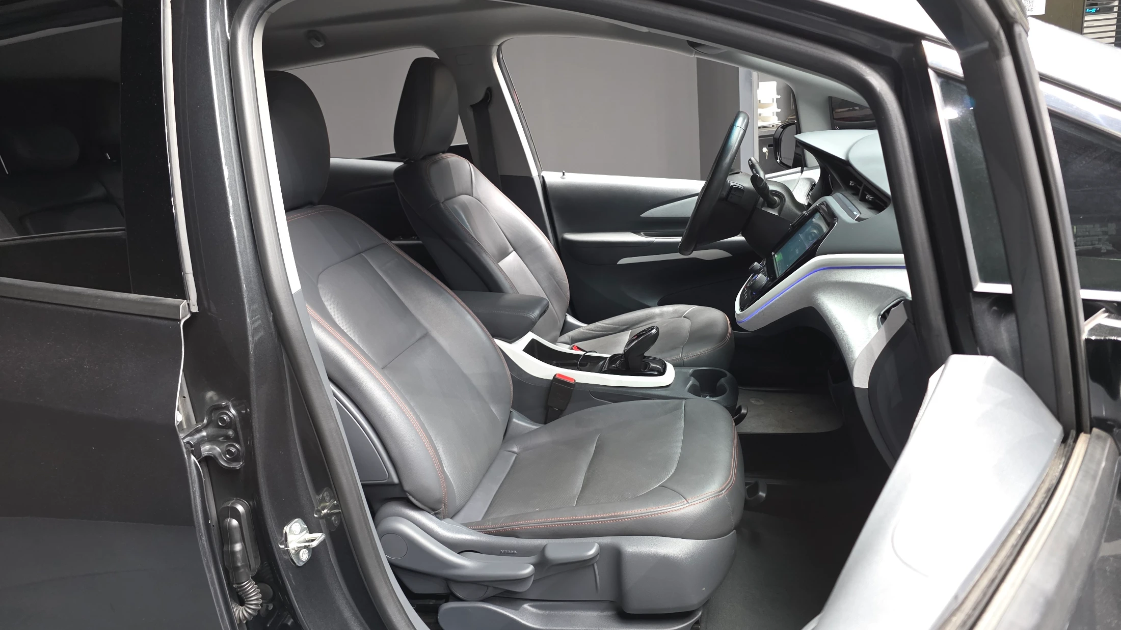 ChevroletGMDaewoo Bolt Ev, 2019 — фото 11