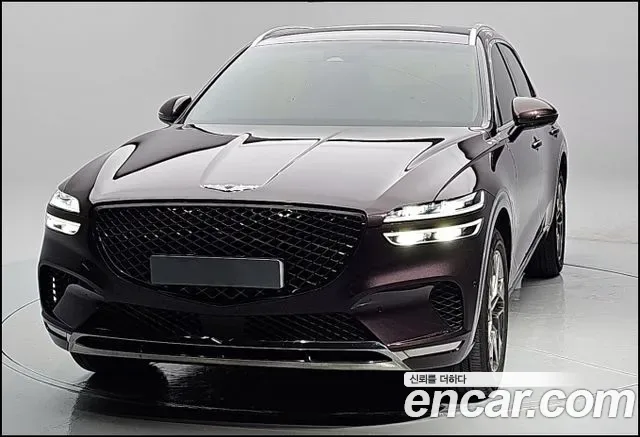 Genesis Gv70