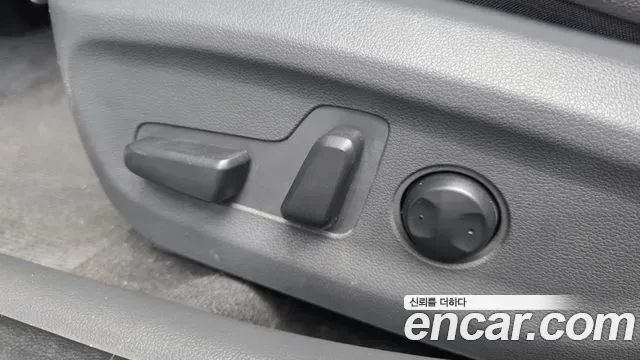 Hyundai Ioniq Ionic Electric, 2016 — фото 28