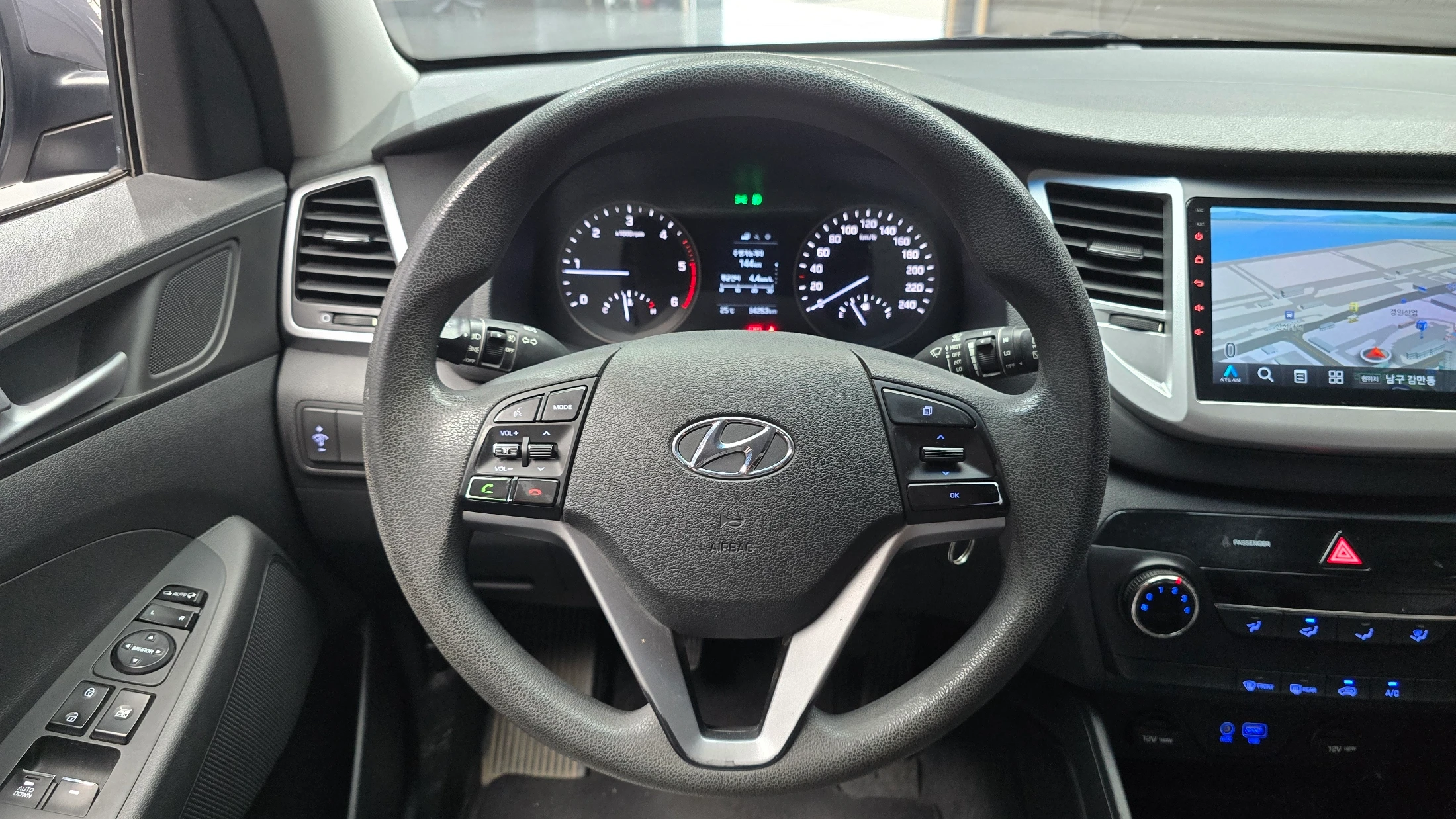 Hyundai Tucson, 2015 — фото 13