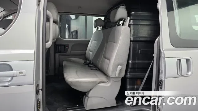 Hyundai Starex Grand Starex, 2012 — фото 11