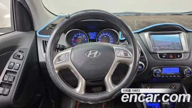 Hyundai Tucson ix, 2012 — фото 13