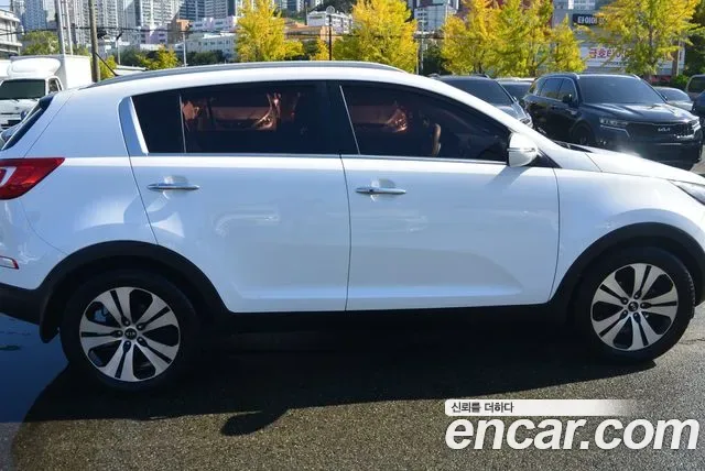 Kia Sportage, 2010 — фото 3