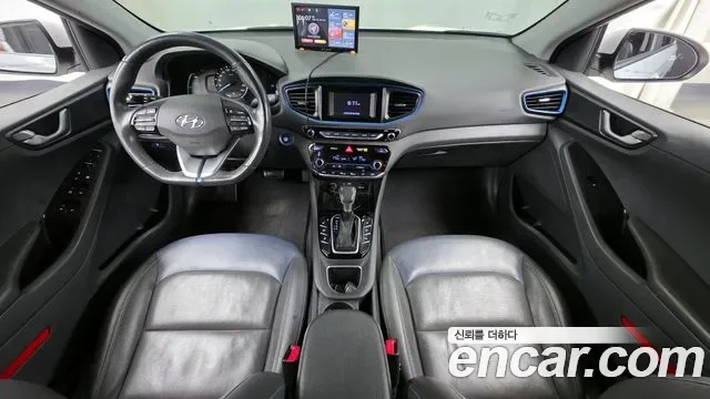 Hyundai Ioniq Ionic Hybrid, 2016 — фото 7