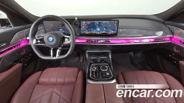 BMW I7 G70, 2025 — фото 4