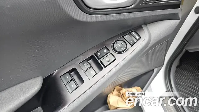 Hyundai Ioniq Ionic Electric, 2016 — фото 19