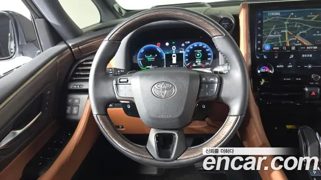 Toyota Alphard Alpad, 2025 — фото 13
