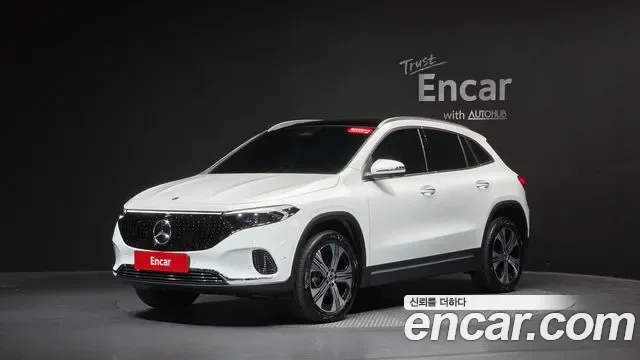 Mercedes-Benz Eqa H243