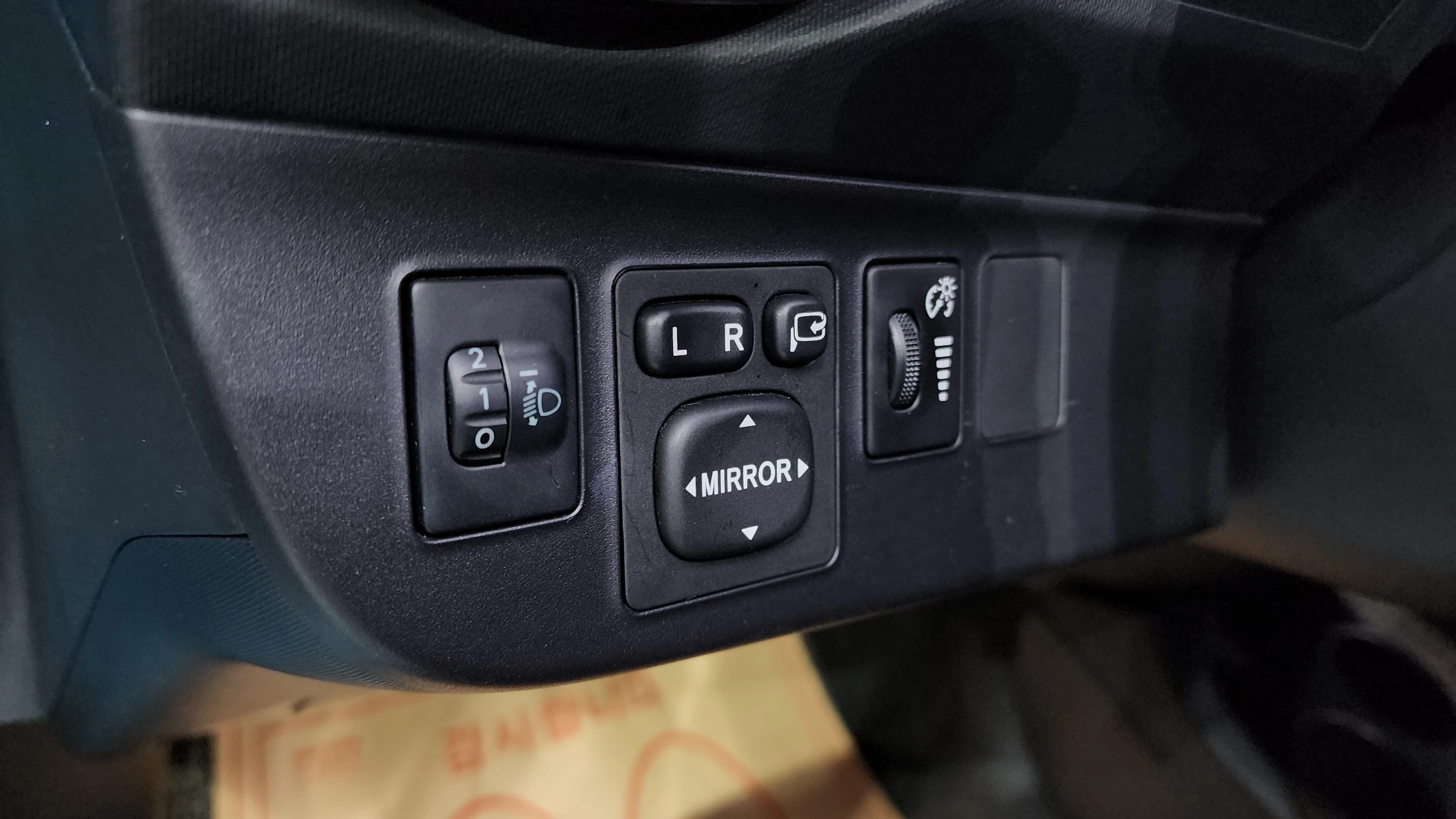 Toyota Prius C, 2018 — фото 15