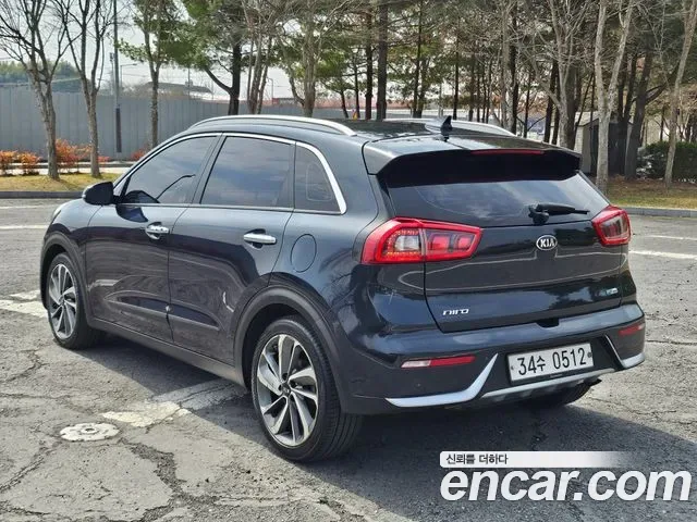 Kia Niro, 2016 — фото 3