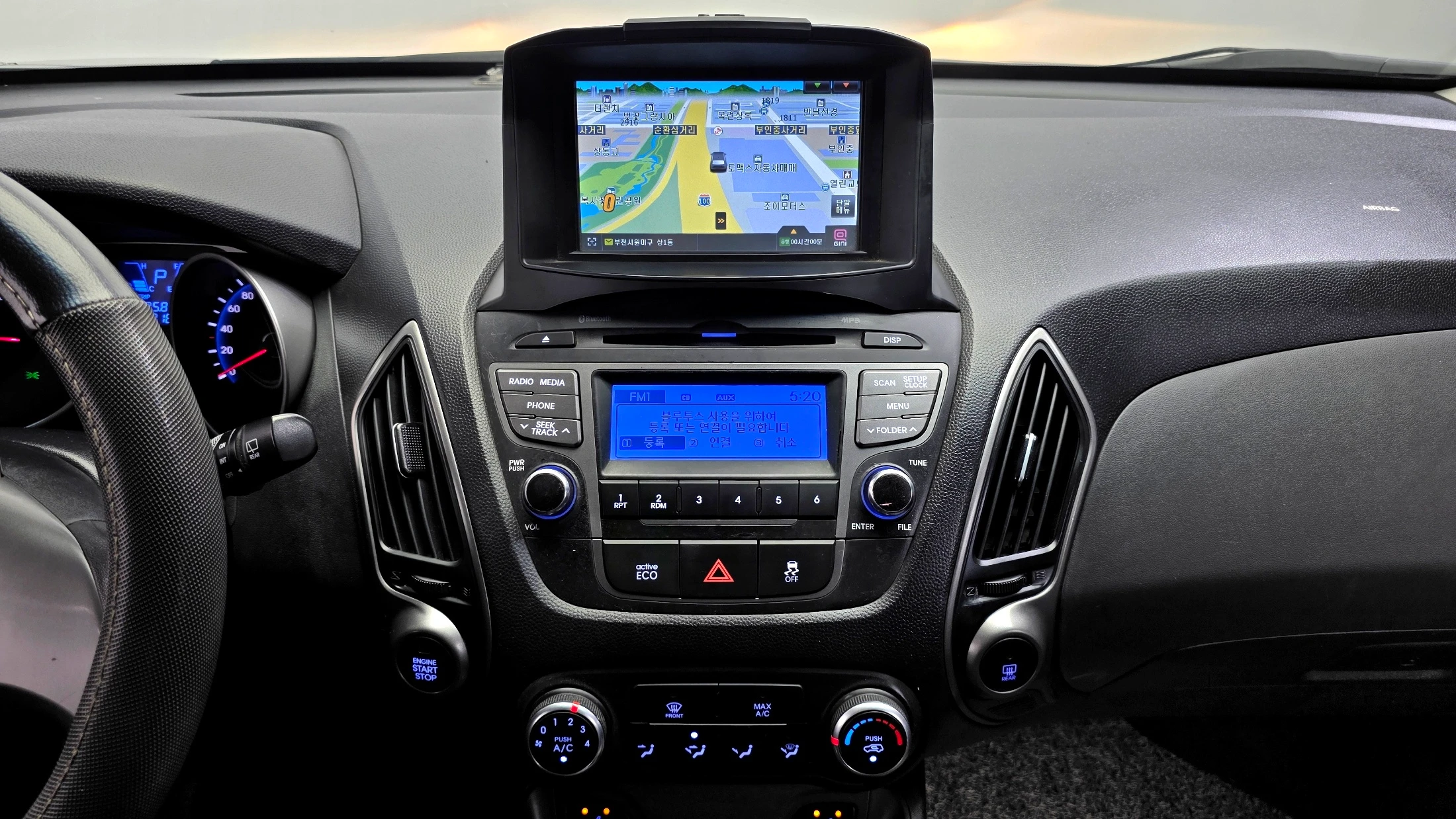 Hyundai Tucson ix, 2014 — фото 14