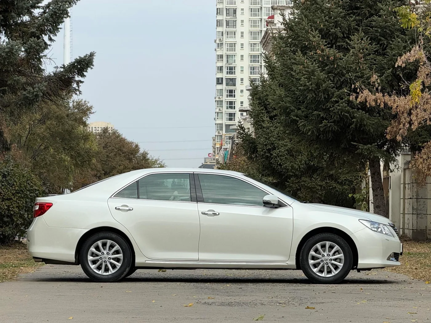Toyota Camry, 2012 — фото 5