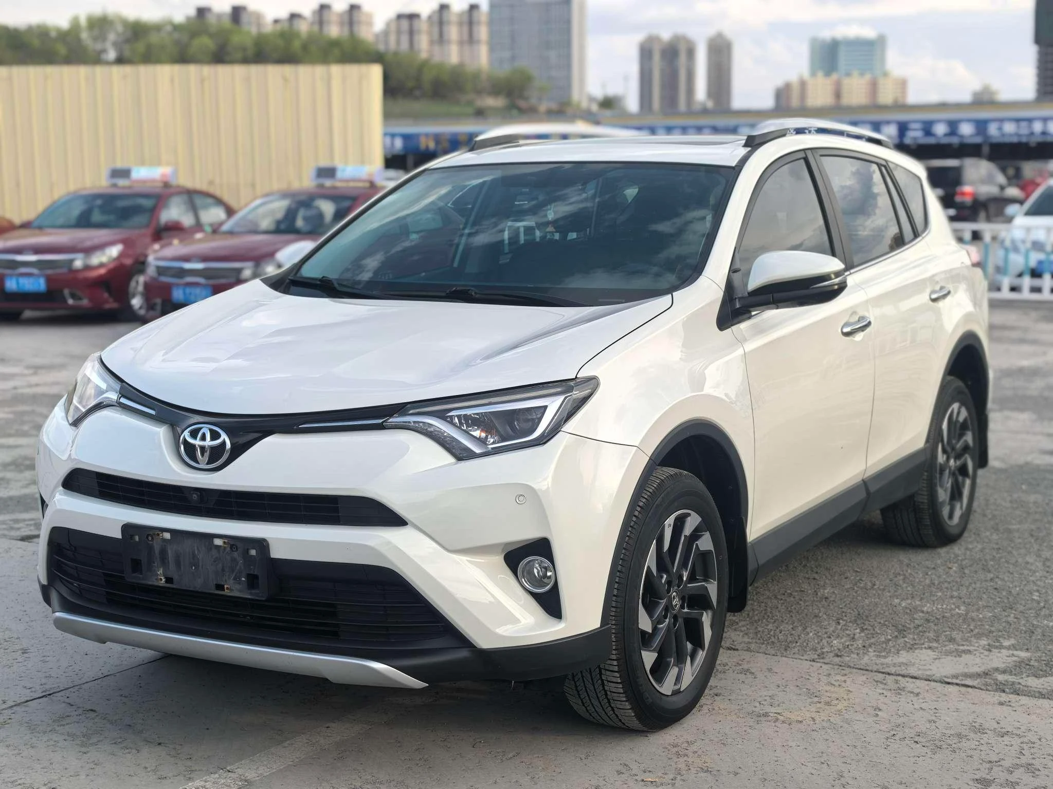 Toyota RAV4 Rongfang