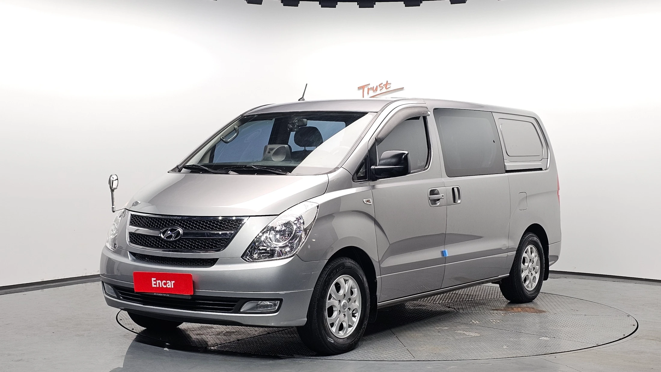Hyundai Starex Grand Starex