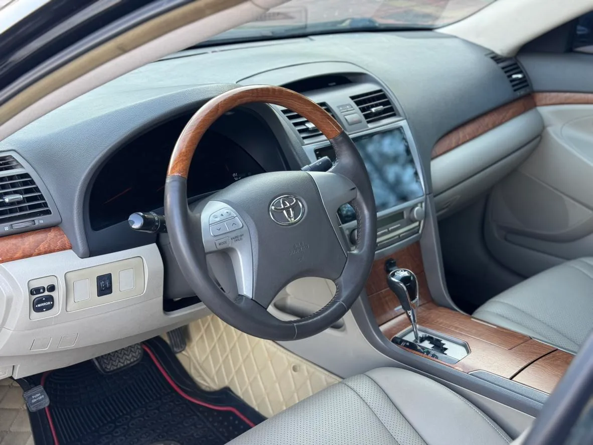Toyota Camry, 2009 — фото 12