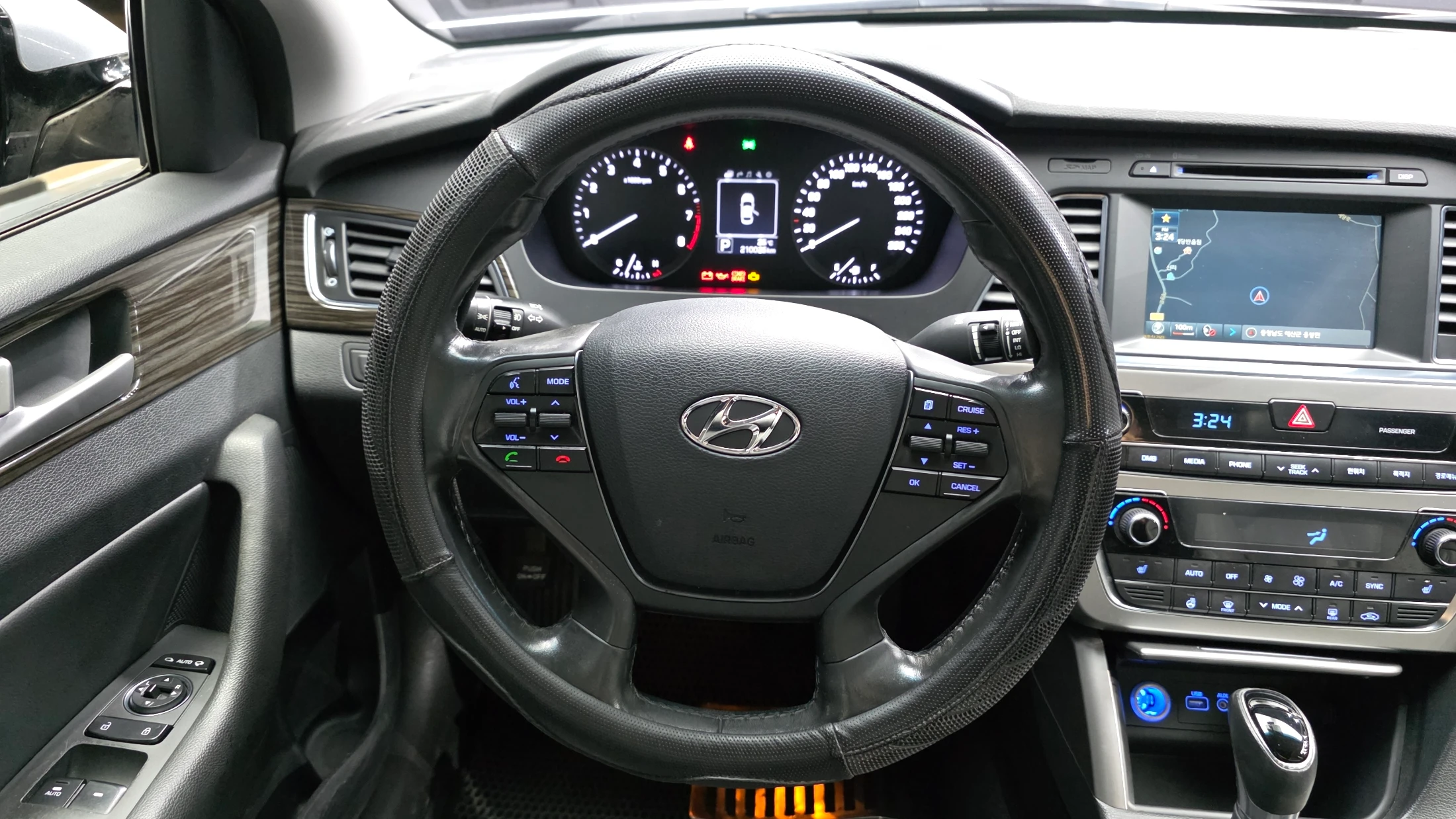 Hyundai Sonata LF Sonata, 2014 — фото 13