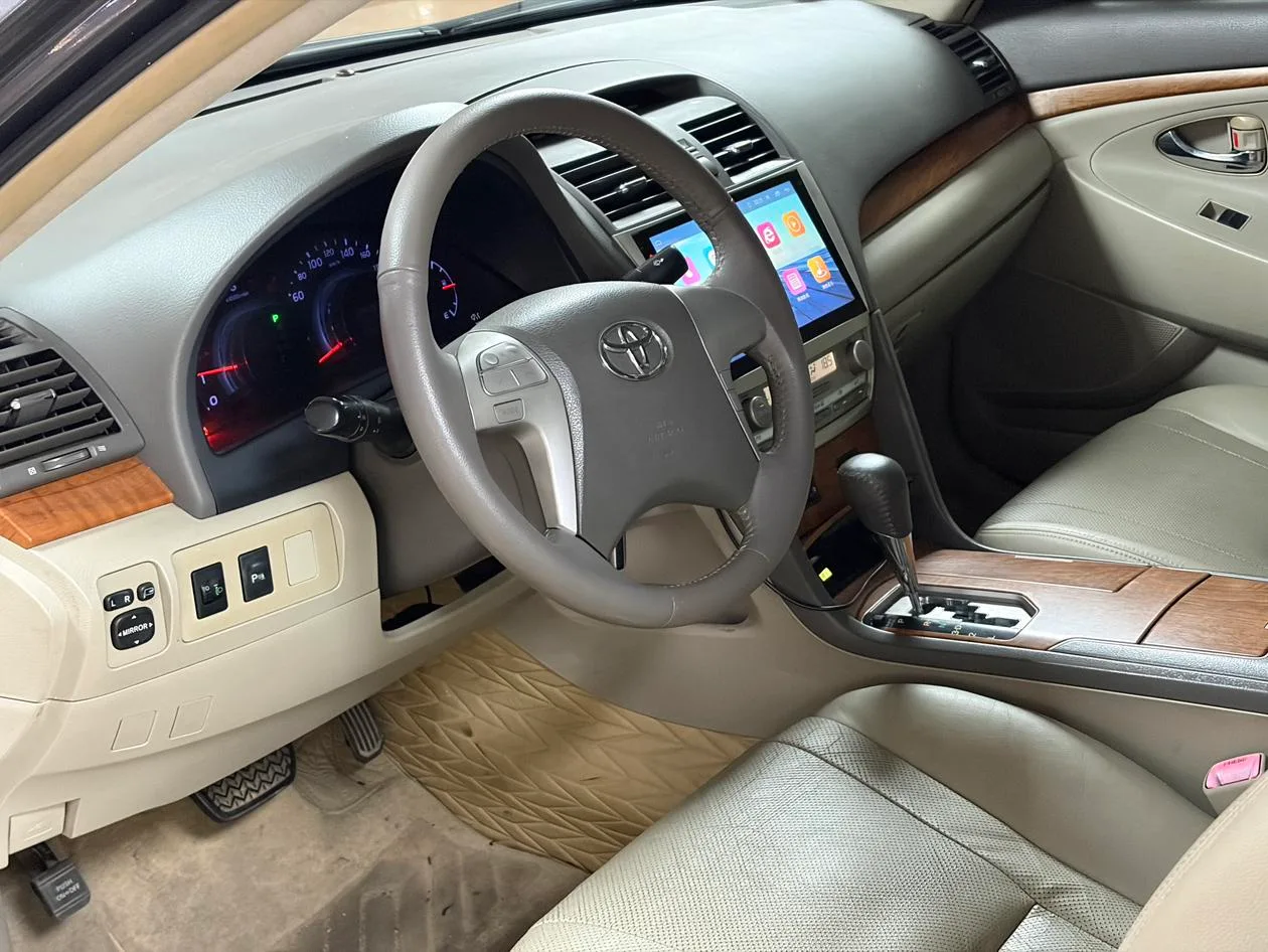 Toyota Camry, 2011 — фото 2