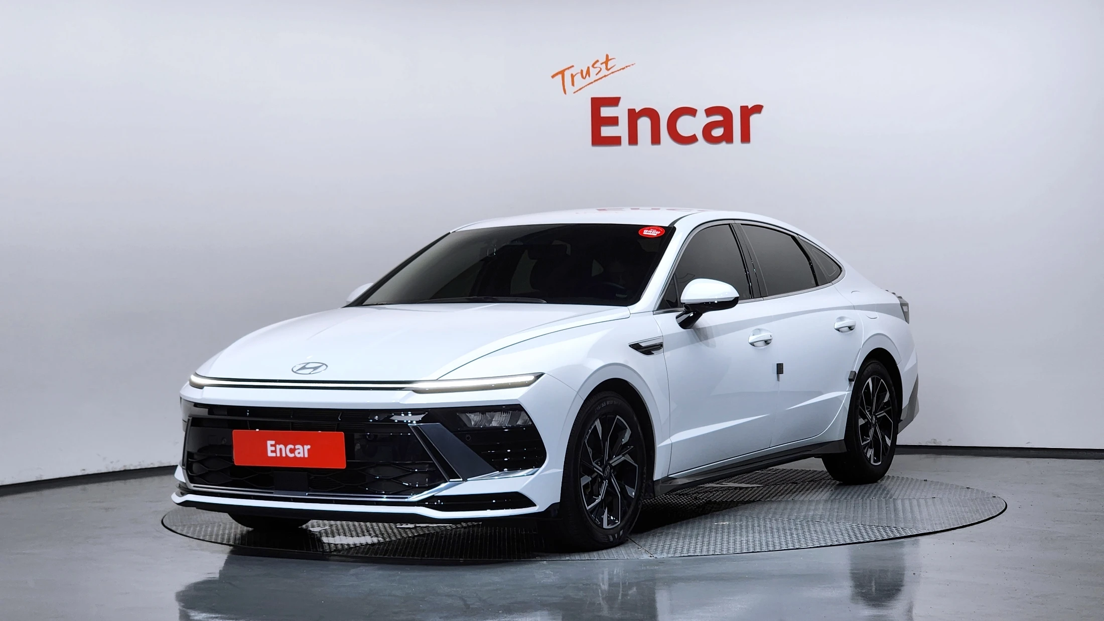 Hyundai Sonata De Edge (DN8)