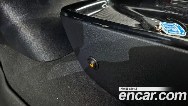 Toyota Prius, 2016 — фото 17