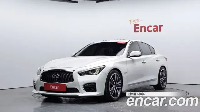 Infiniti Q50