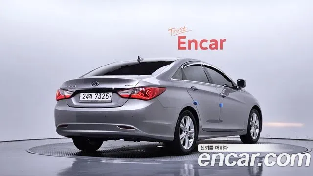 Hyundai Sonata YF Sonata, 2011 — фото 2
