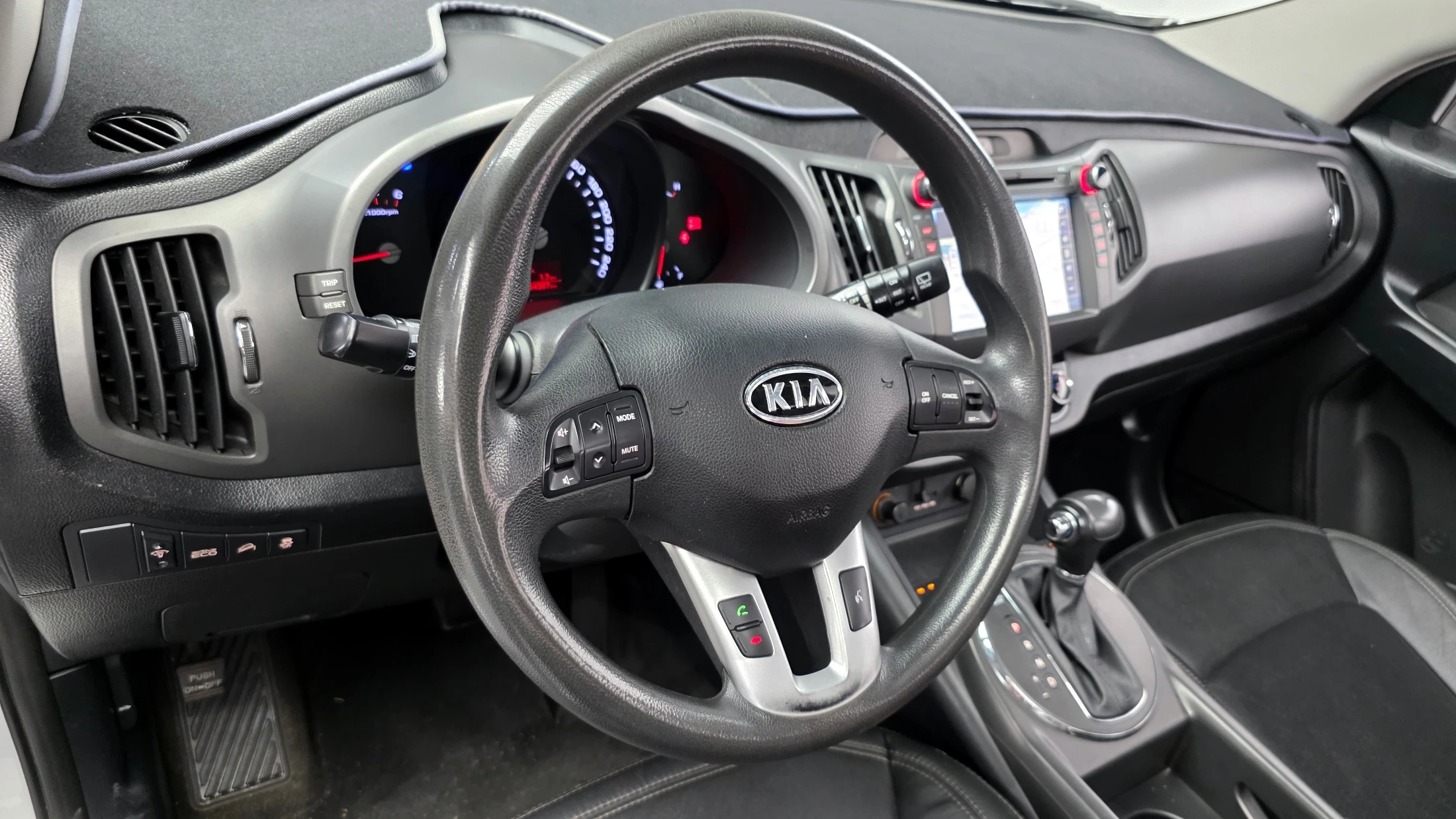 Kia Sportage, 2011 — фото 12
