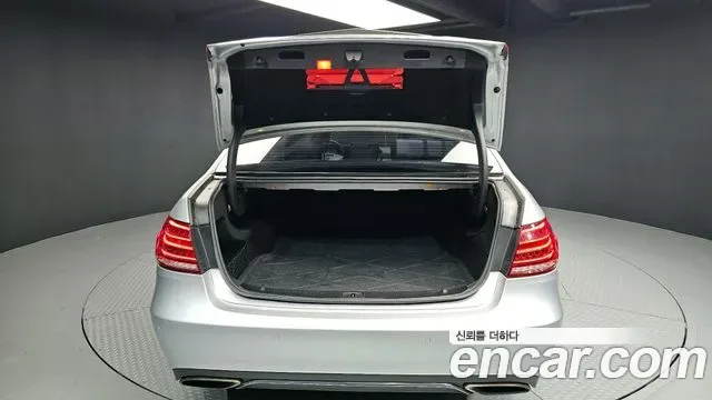 Mercedes-Benz E-Class W212, 2013 — фото 20