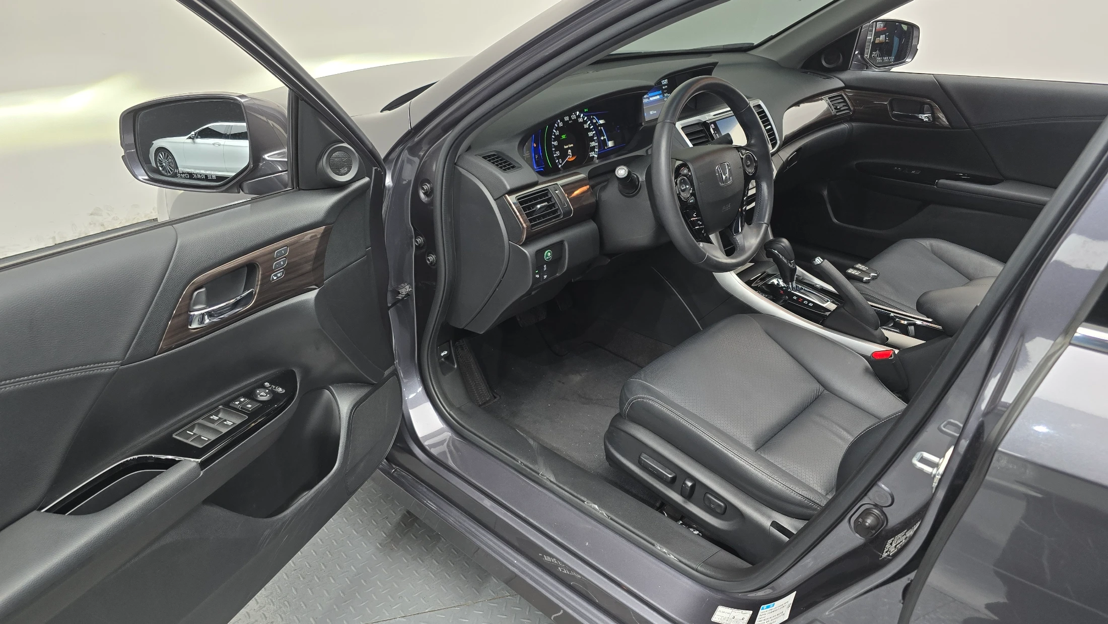 Honda Accord Code, 2017 — фото 10
