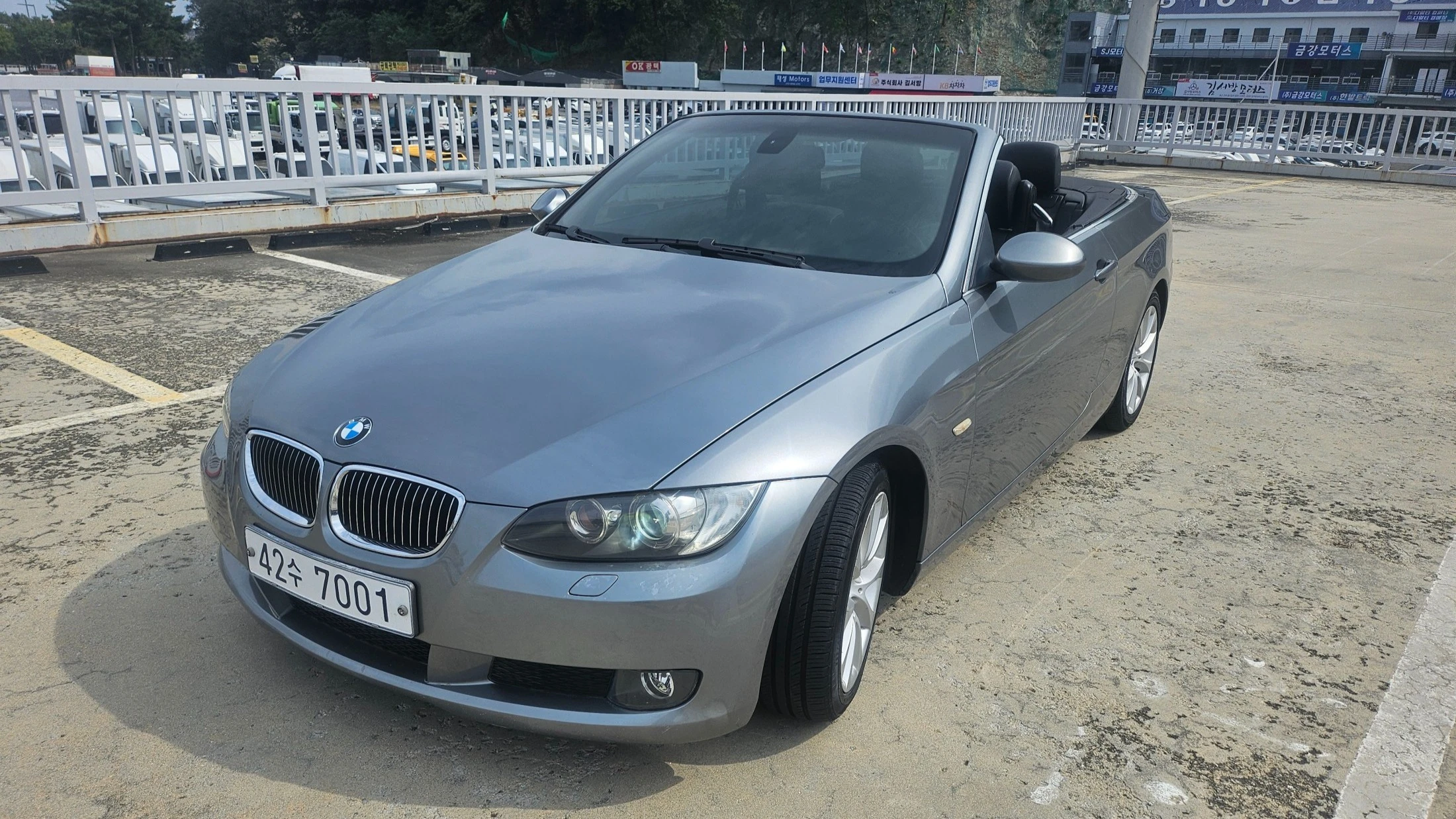 BMW 3-Series E90