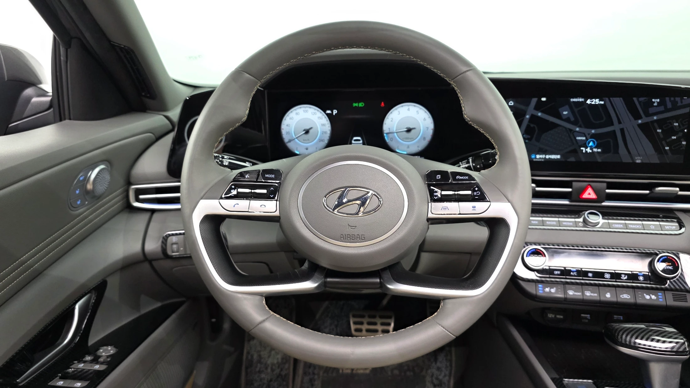 Hyundai Avante CN7, 2022 — фото 13