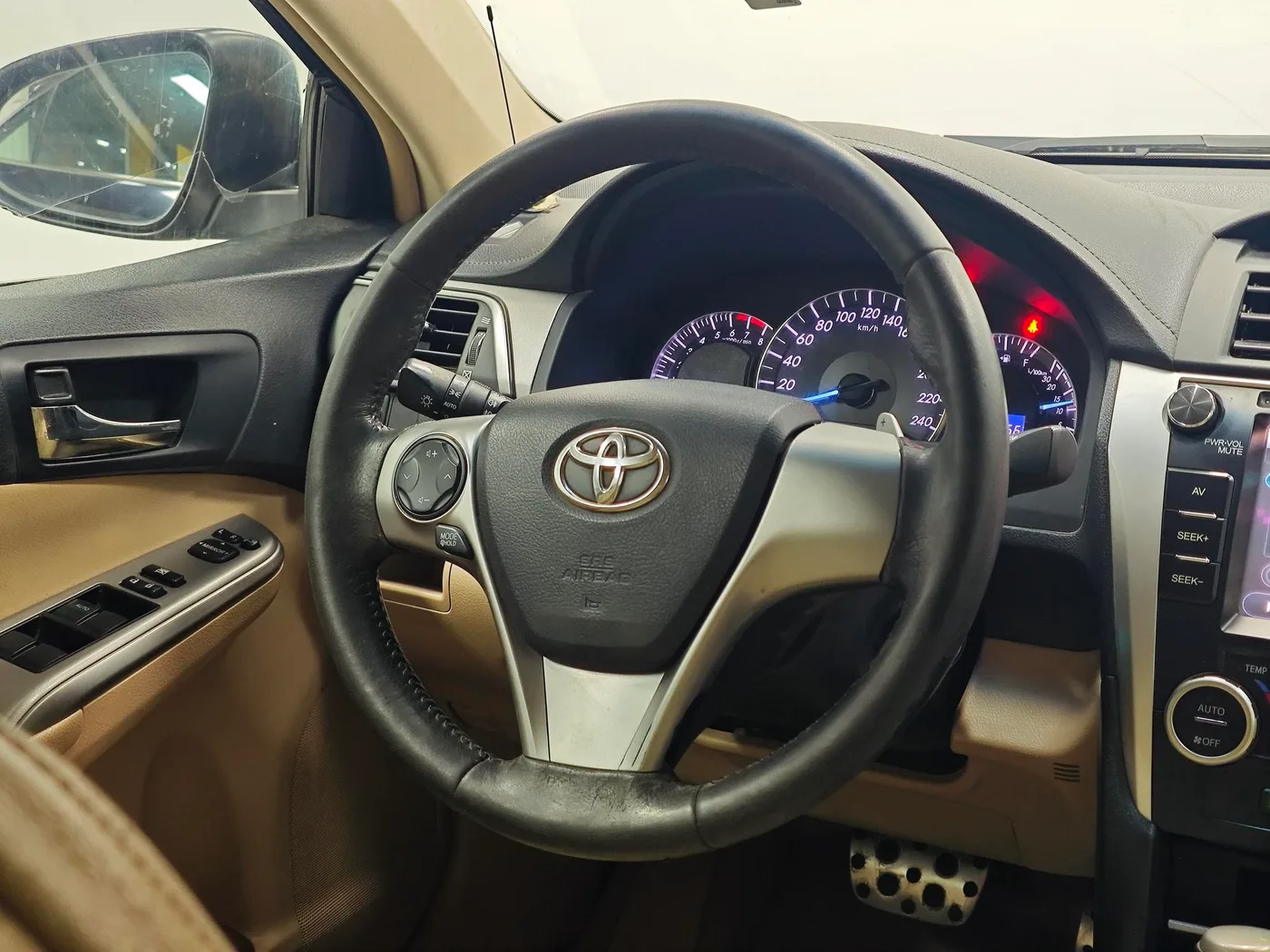 Toyota Camry, 2012 — фото 11