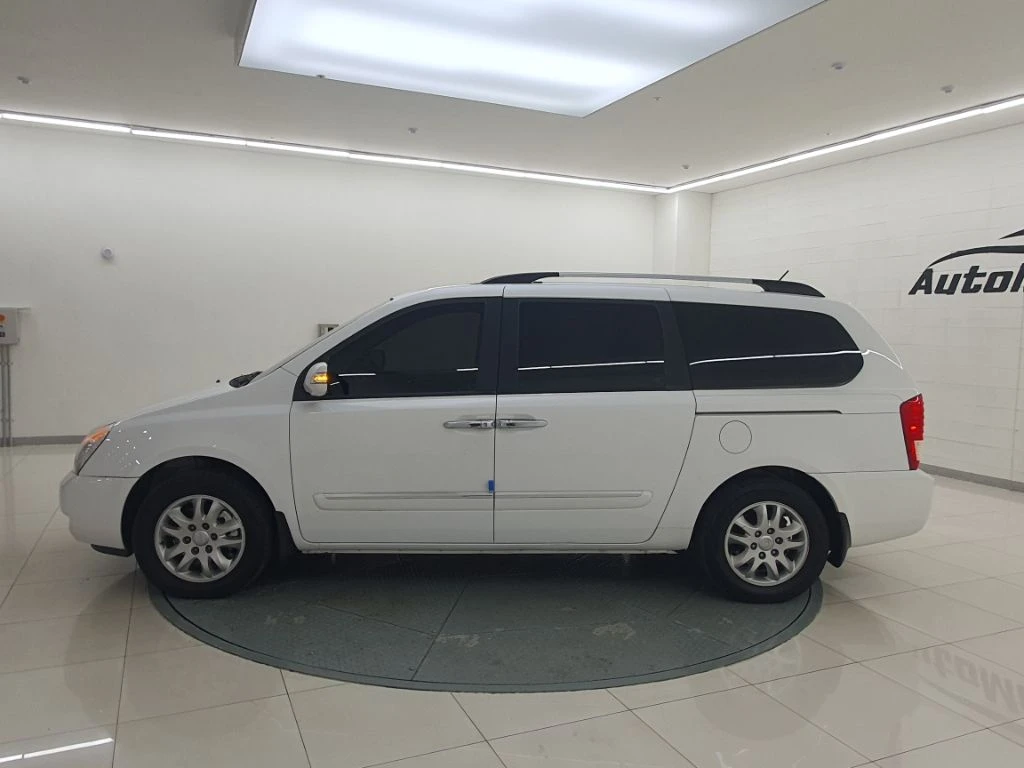 Kia Canival Carnival R, 2011 — фото 13