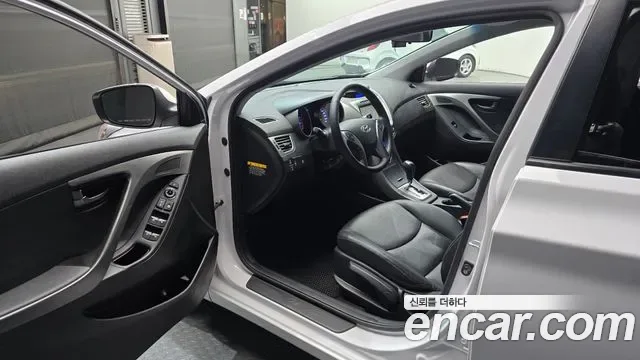 Hyundai Avante MD, 2013 — фото 10