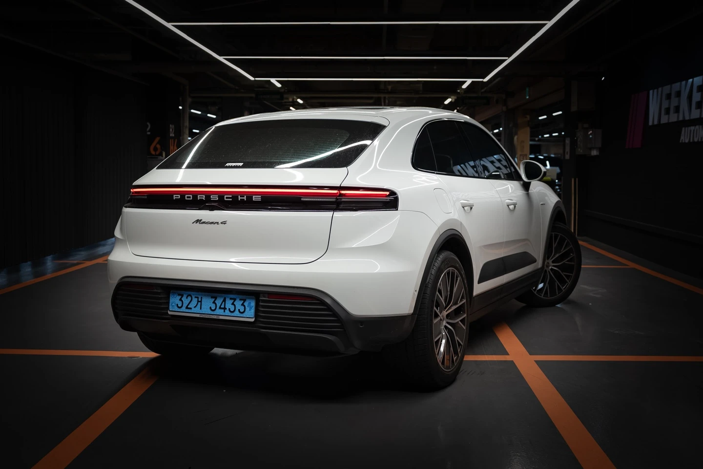 Porsche Macan EV, 2025 — фото 4