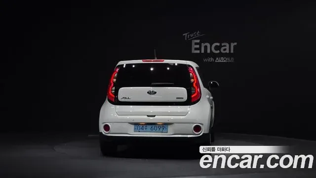 Kia Soul EV, 2018 — фото 4