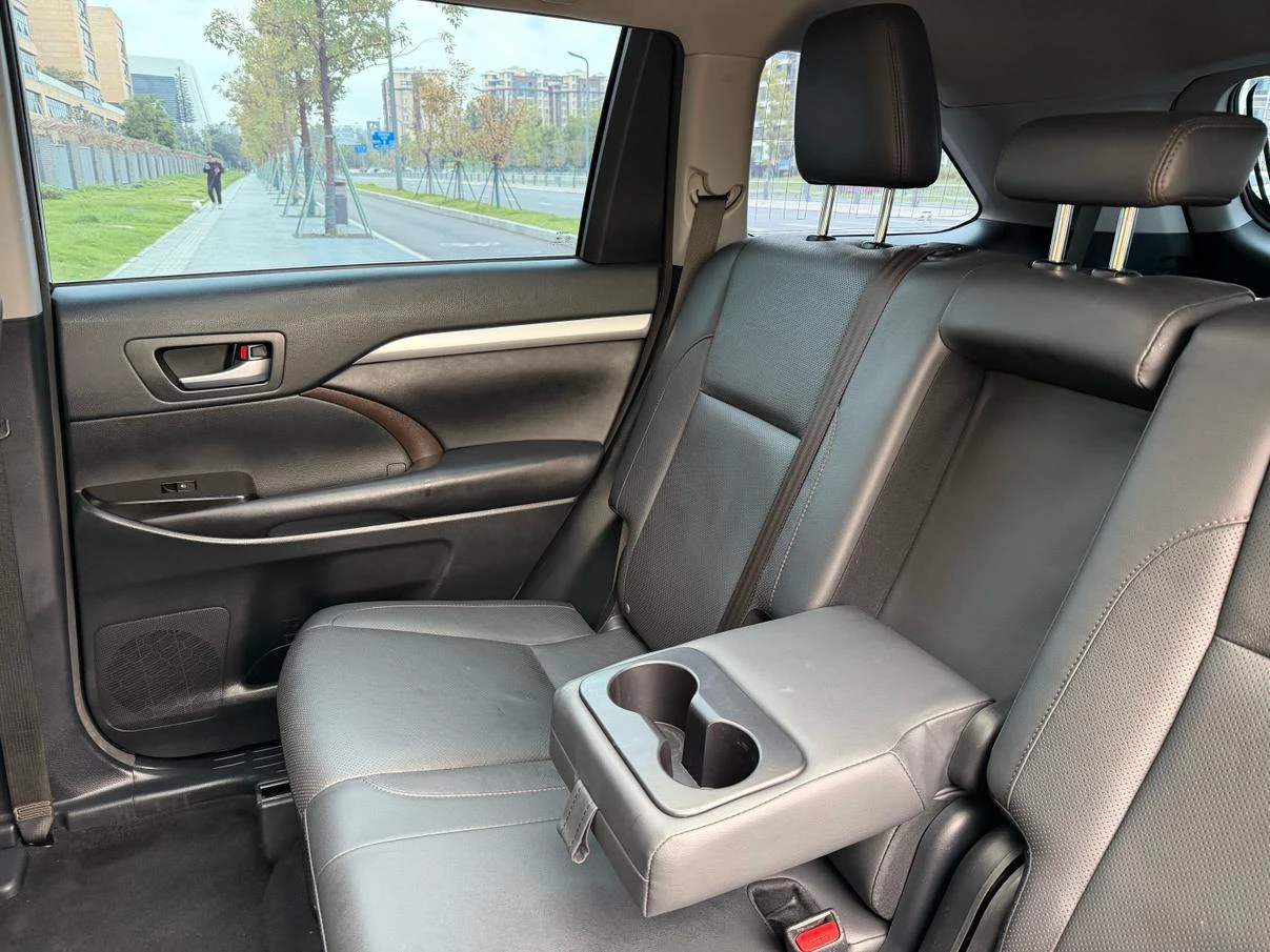 Toyota Highlander, 2018 — фото 13