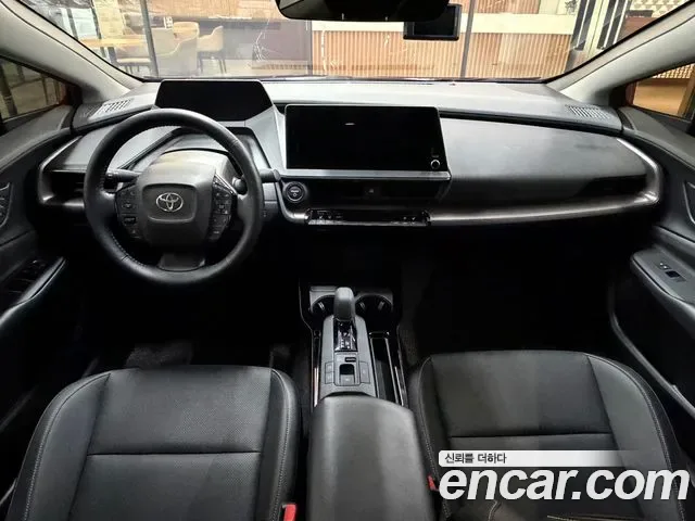 Toyota Prius, 2025 — фото 16