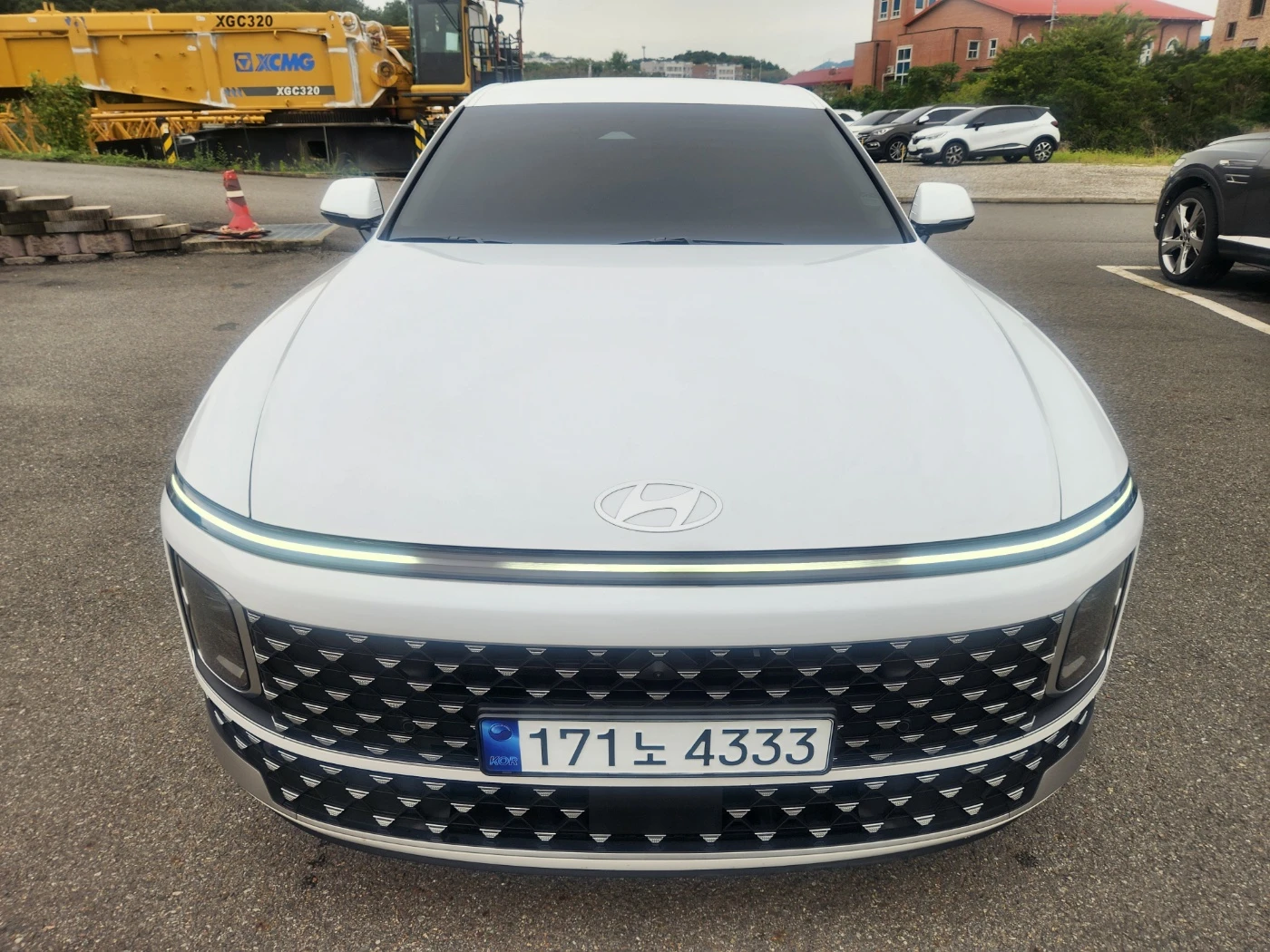 Hyundai Grandeur Hybrid (GN7)
