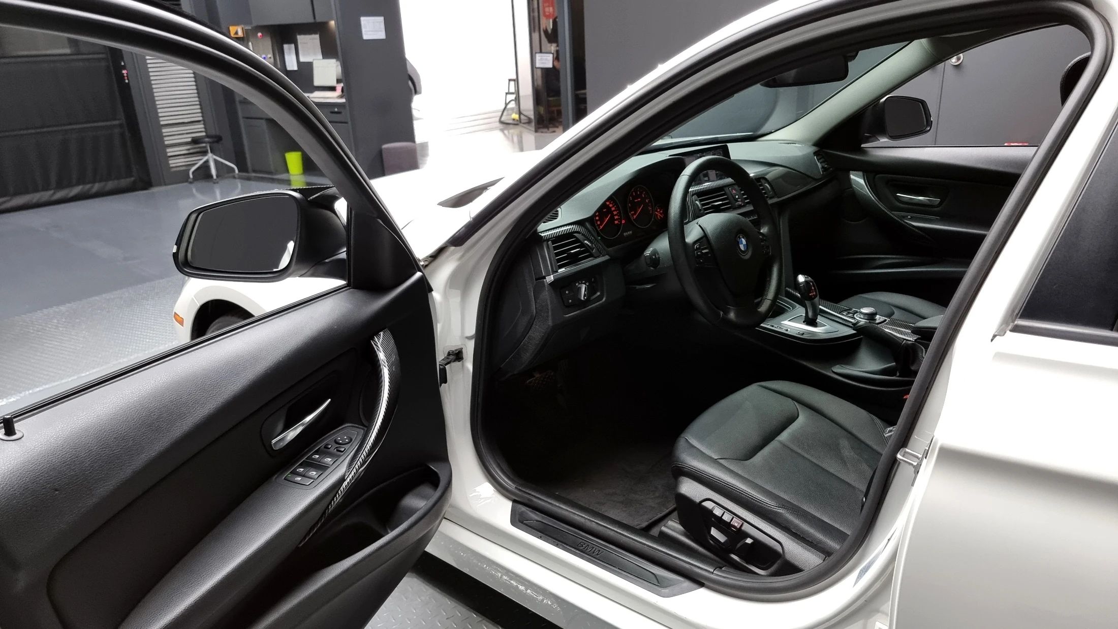 BMW 3-Series F30, 2013 — фото 10