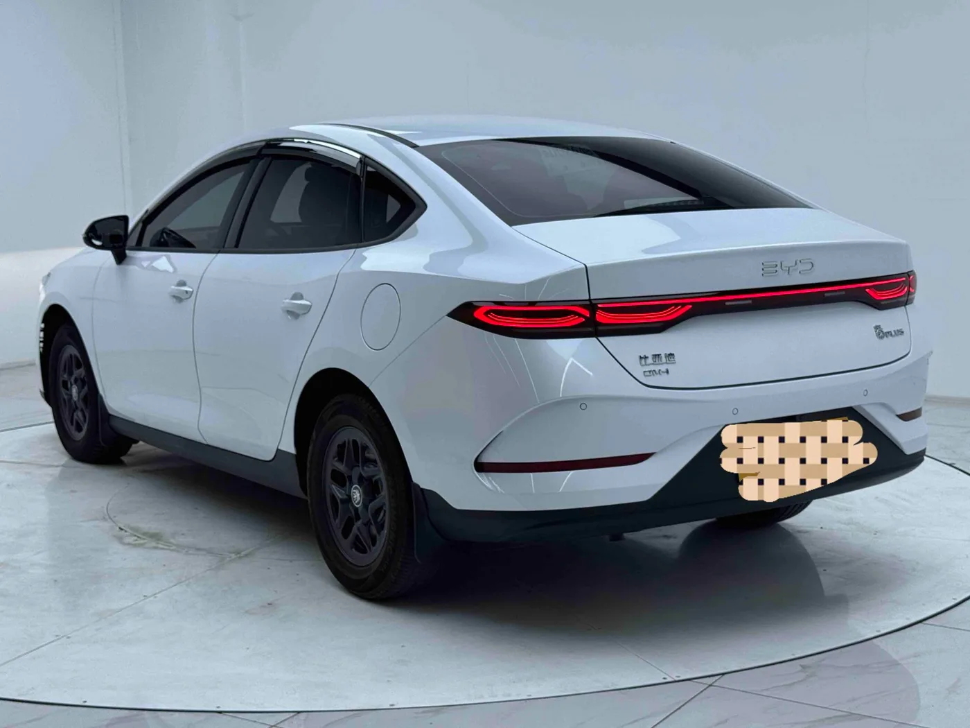 BYD Qin PLUS DM, 2026 — фото 4