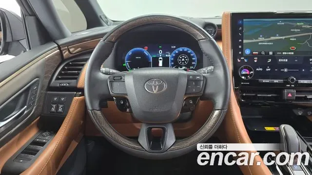 Toyota Alphard Alpad, 2025 — фото 13