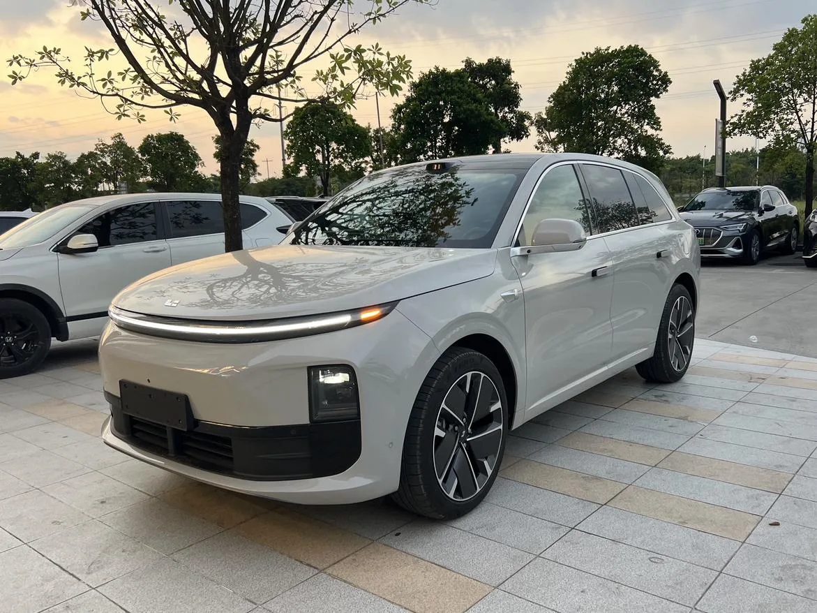 Li Auto Ideal L6