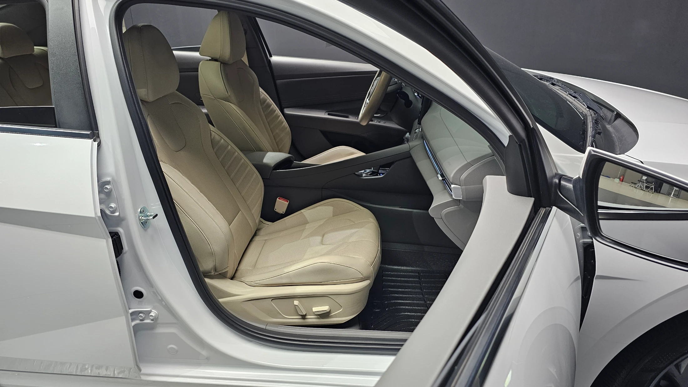 Hyundai Avante CN7, 2024 — фото 10