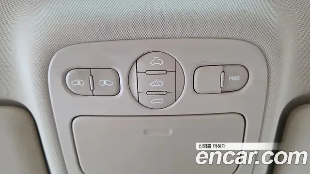 Kia Canival Carnival R, 2012 — фото 19