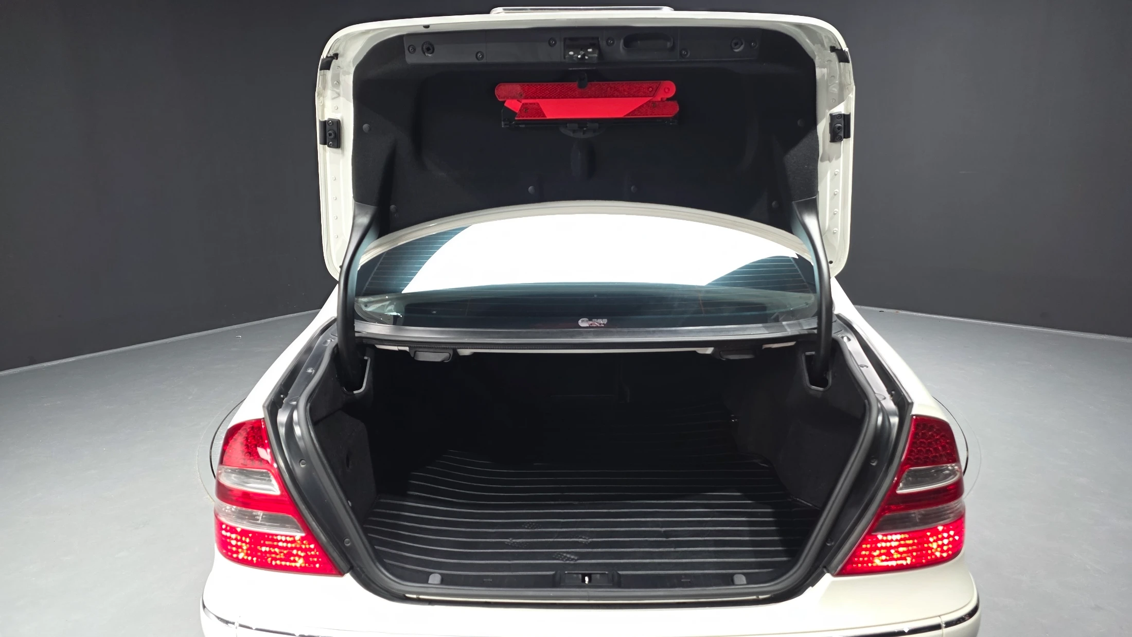 Mercedes-Benz E-Class W211, 2005 — фото 33