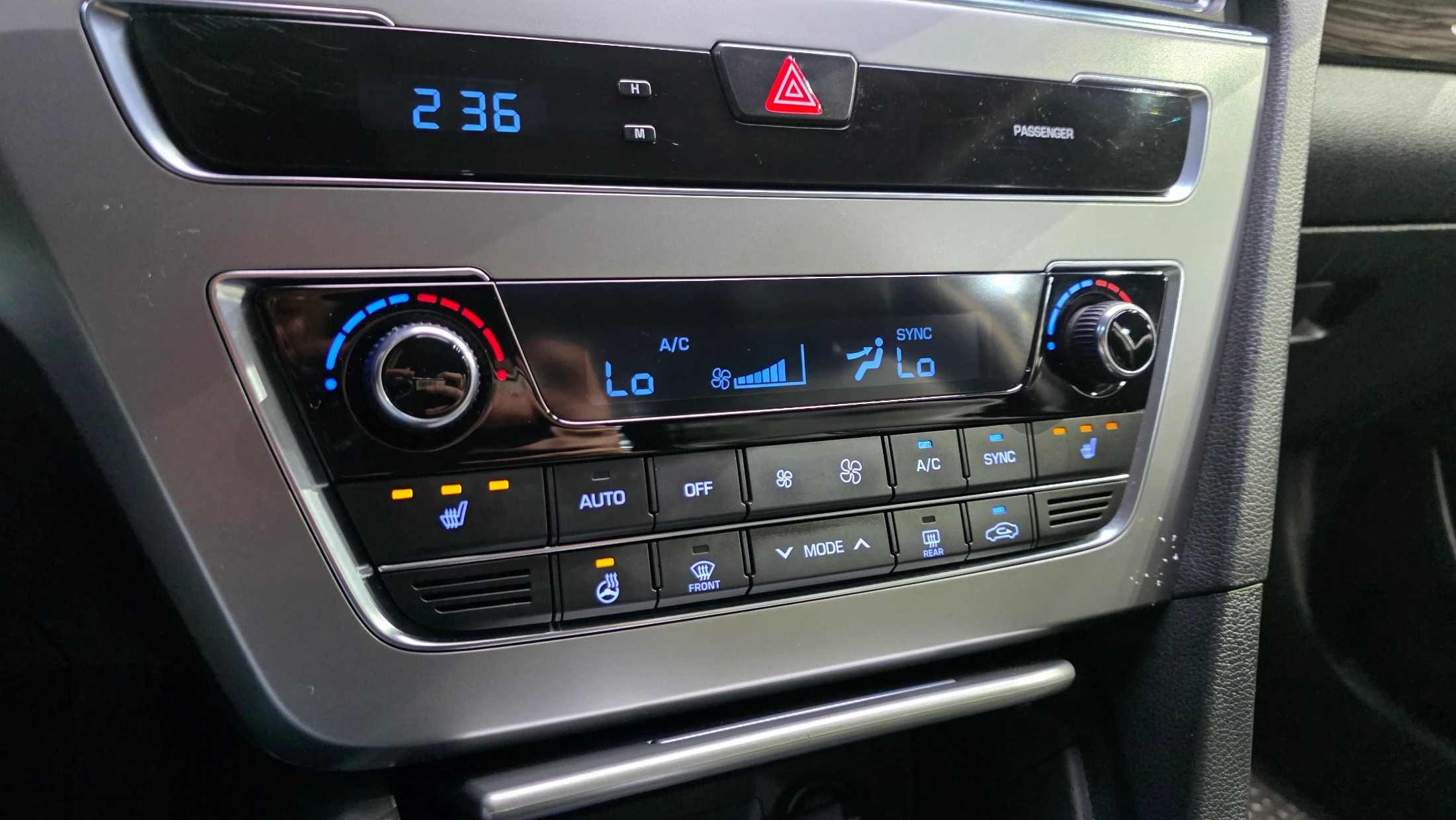 Hyundai Sonata LF Sonata, 2014 — фото 19