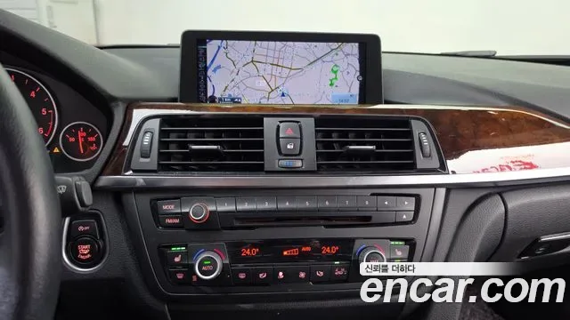 BMW 3-Series F30, 2013 — фото 14