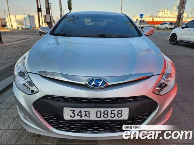 Hyundai Sonata Hybrid
