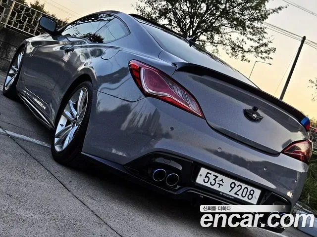 Hyundai Genesis Coupe, 2010 — фото 2