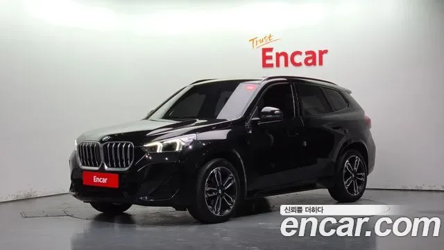 BMW X1 U11